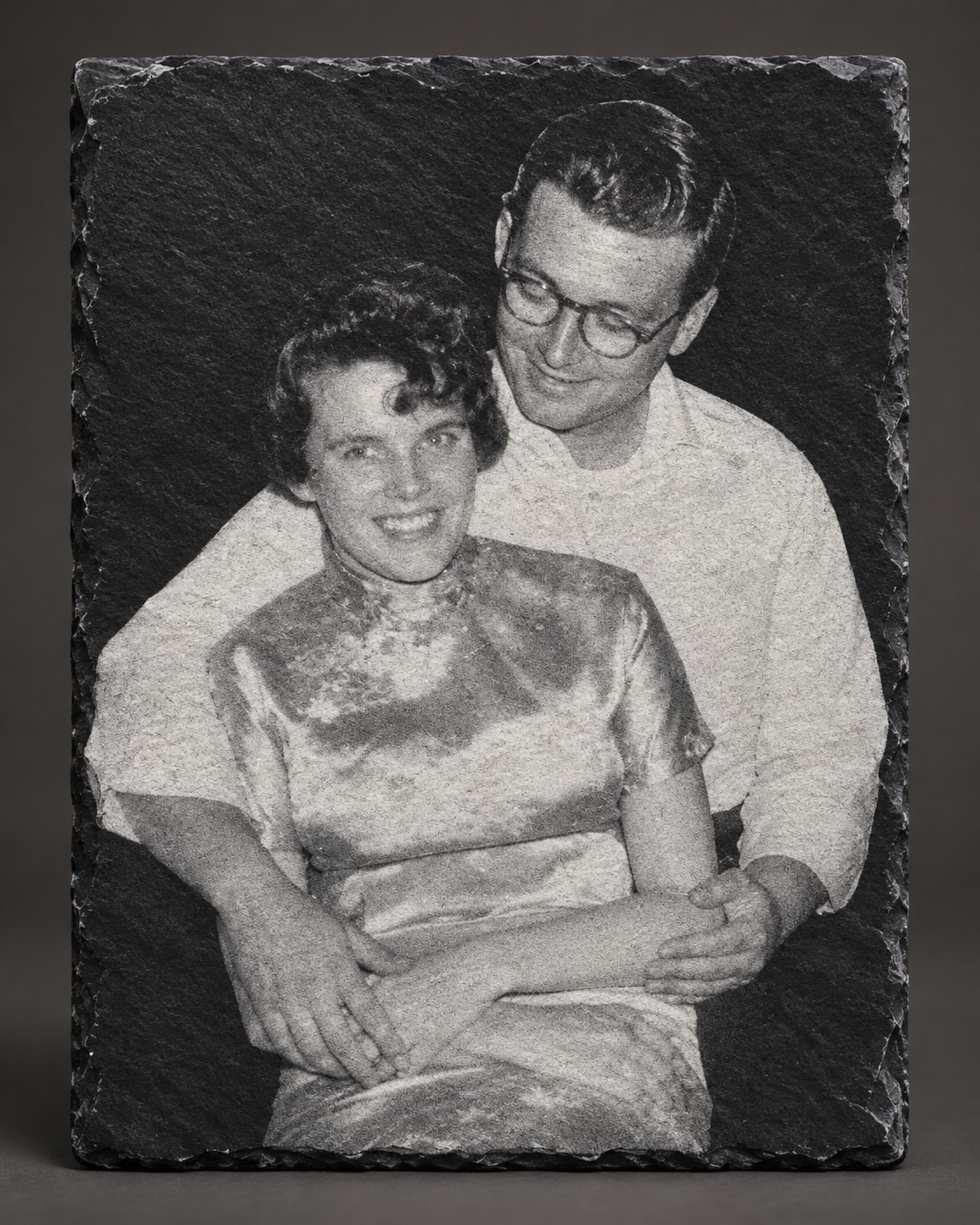 Family photo engraved on slate